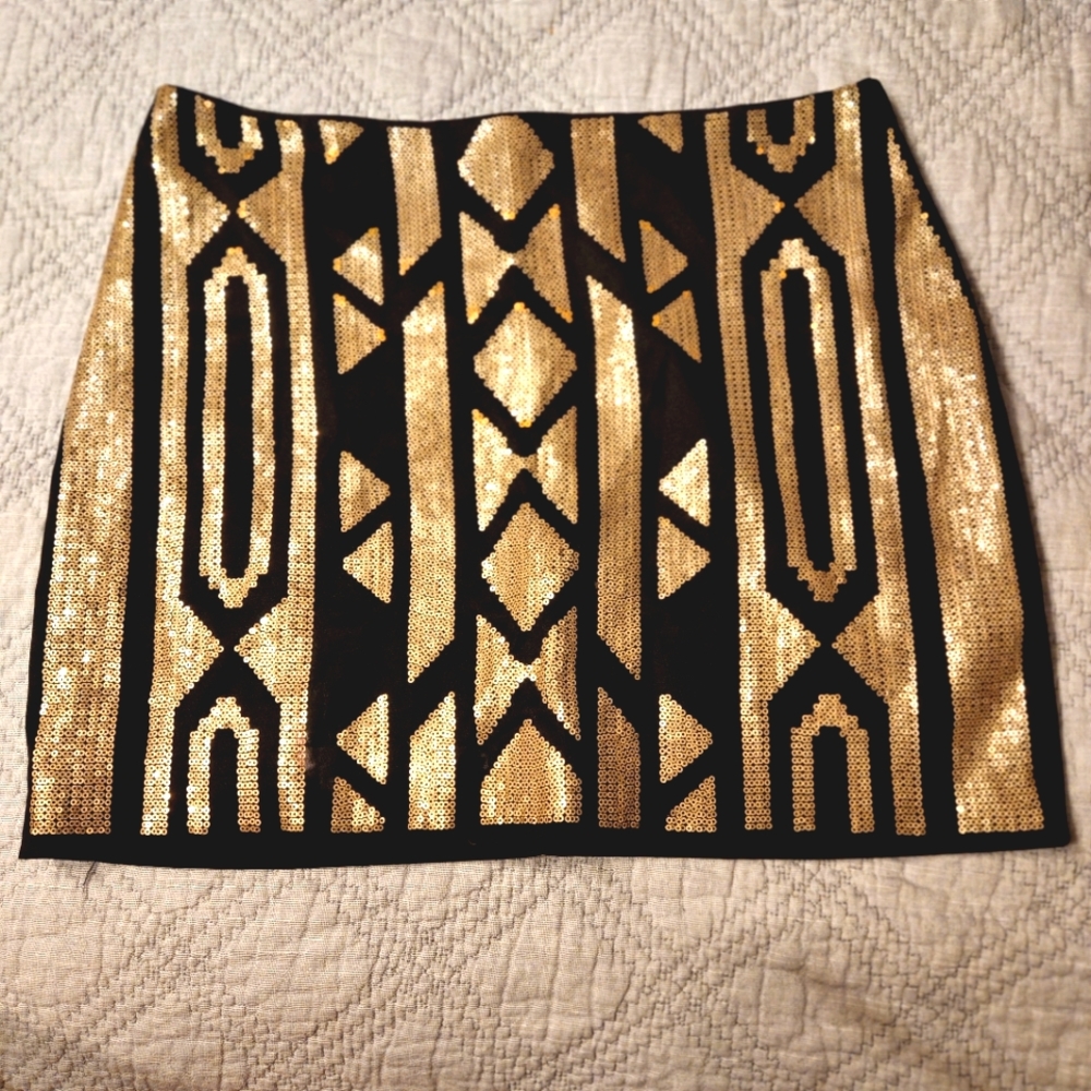 Trendy Gold Sequin Skirt